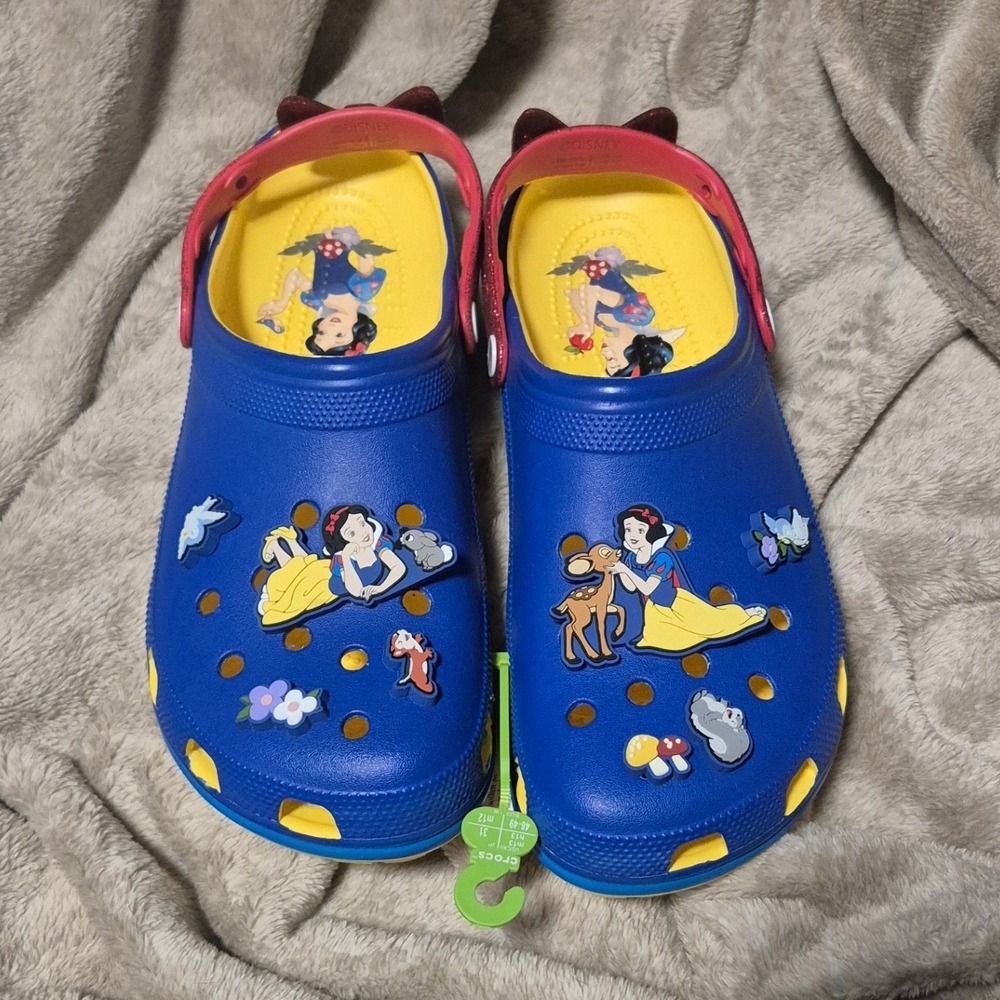 Disney Snow White Crocs Classic Clogs Blue Yellow Red Bow Jibbitz Men 13